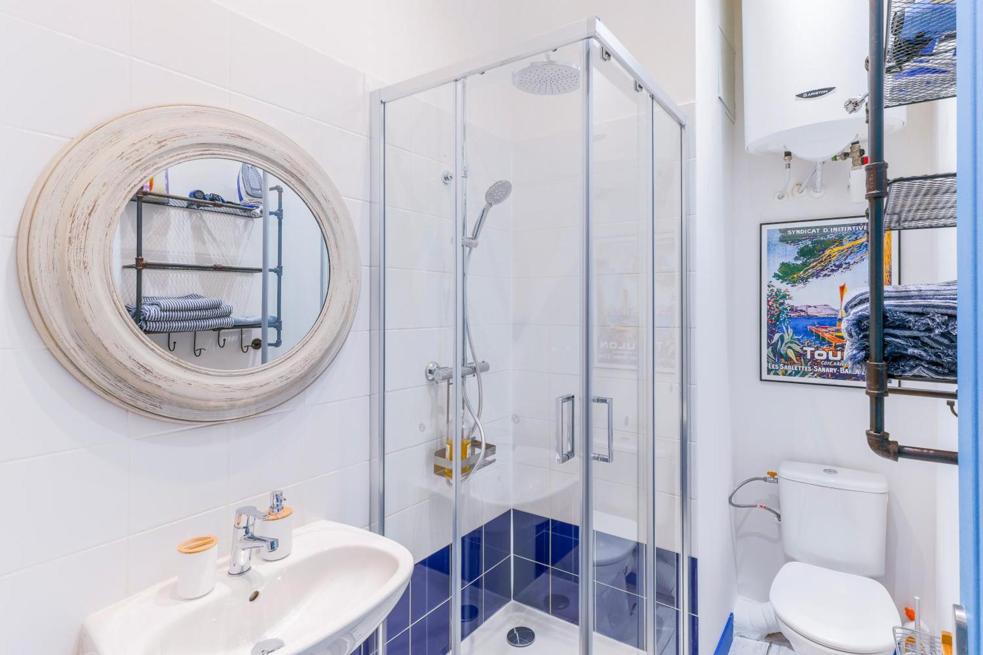 Studio Bleu 29M2, 120M Vieux-Port , Clim ,Wifi, Acces Autonome Avec Code Marselha Exterior foto